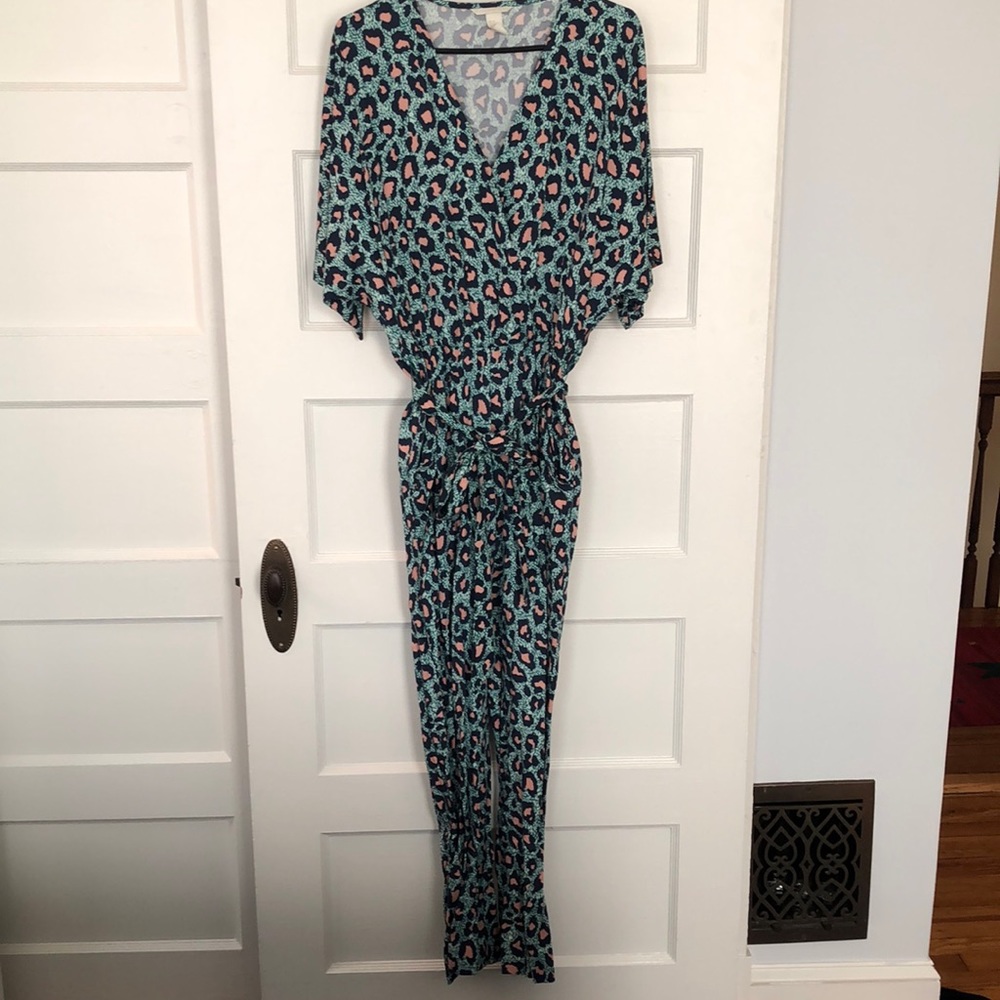H&M awesome Animal Print Jumpsuit in Sz.8 Green/Pink/Navy